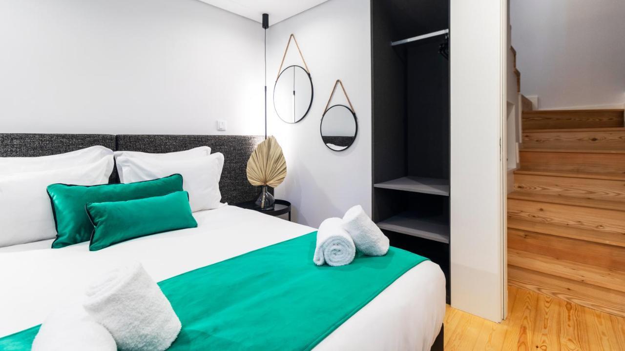 Premium 2Br Flat Near Santa Catarina By Lovelystay Porto Exterior photo